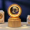 Bola de Cristal Transfronteiriça Base Giratória com Textura de Madeira Luminária Noturna Brilhante Lâmpada do Céu Estrelado 3D Decoração de Mesa Presente Criativo de Feriado