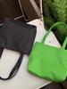 Coreia do Sul Bolsa de Mão Mini de Nylon Tote Bolsa Feminina para Sair Simples Portátil para o Dia a Dia Bolsa de Mão para o Dia a Dia Novo Estilo