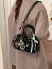 Bolsa de almohada de moda estilo coreano con lunares transfronteriza, nuevo modelo 2026, bolso de mano de gran capacidad para el día a día, bolso de hombro versátil para llevar debajo del brazo
