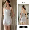 Conjunto de Lingerie Xk7184: Camisola de Cetim Sexy e Sedutora com Roupão e Detalhe de Laço de Renda Doce