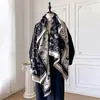 Bufanda Floral Francesa Elegante Nueva 2025, Estilo para el Trabajo, a la Moda, de Gama Alta y Versátil Chal para Salir de Imitación Cachemir
