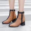 Novas Botas Femininas de Costura Outono e Inverno Botas Romanas Pontudas Retrô Botas Curtas de Canoa Botas Martin com Salto Grosso de Comércio Exterior Tamanho Grande desejo