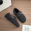Versão em Estoque Sapatos Birkenstock de Solado Grosso Peluciados para Mulheres 2025 Novo Inverno Outdoor Pantufas de Lã Quente Peluciadas de Algodão Calçados Femininos
