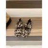 Zapatos de tacón bajo retro de ante Mary Jane para mujer 2026 Otoño/Invierno Zapatos de algodón con felpa Zapatos elegantes con pedrería y pelo