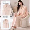 En stock, listo para enviar (con copas) pijama de algodón de manga larga y pantalón largo para mujer, conjunto de dos piezas tipo cárdigan, ropa de casa para mujer para transmisiones en vivo