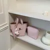 Bolso de mano de alta gama tipo cubo 2026 nueva moda versátil bolso cruzado para mujer, bolso de mano pequeño exquisito y súper popular para salir