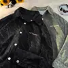 Camisa Retro de Pana para Hombre, Marca de Moda, Estilo de Alta Gama Bordado de Primavera, Camisa Fresca y Elegante, Chaqueta Japonesa Estilo Hong Kong