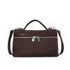 Bolsa de Mão Casual Color Block Retrô Transfronteiriça Bolsa Pequena Feminina 2026 Nova Suede Pelúcia Versátil Bolsa Quadrada Pequena Bolsa Transversal Moda