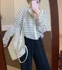 Ropa de Protección Solar Rayada con Capucha Dulce Elegante 2025 Verano Nuevo Estilo Coreano Delgada Versátil Aspecto Adelgazante Top para Mujer