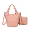 Bolsos para Mujer Bolso de Mano Suave de Cuero PU 2025 Nueva Moda Ins Bolso Cubo Casual Más Fácil de Combinar Bolso de Hombro Cruzado