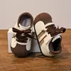 Zapatillas Deportivas Suaves para Niños Estilo Otoño Unisex Bebé Bloques de Color Retro Zapatos de Entrenamiento Alemanes Velcro Suela Suave Antideslizantes Zapatos para Niños