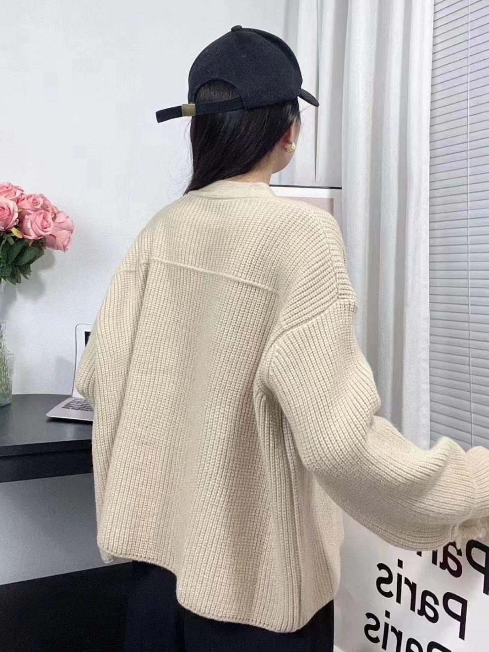 0b8e1a3d-0d4d-4951-b187-a59f195e4997.jpe
