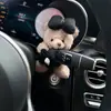 Adorno de pantalla de oso de dibujos animados lindo y creativo para coche, decoración de coche de dibujos animados, accesorio interior de coche para tu querido vehículo