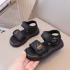 Sandalias para Niñas 2026 Nuevo Estilo Verano Ropa para Exteriores con Falda Sandalias para Estudiantes de Secundaria Niñas Suela Suave Punta Abierta Zapatos de Playa