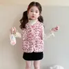 Chal Rosa con Estampado de Leopardo Estilo Coreano para Niñas Otoño Invierno 2026 Nueva Moda Infantil Chaqueta Gruesa Elegante Top para Niñas Pequeñas