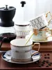 Juego de Taza y Platillo de Café Juego de Té para el Té de la Tarde Inglesa Taza y Platillo de Porcelana Hueso Juego de Cucharas Cerámica Lujo Ligero