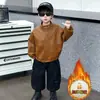 Ropa de Invierno para Niños Chaqueta de Cuero con Cremallera y Felpa Extra Estilo Coreano Chaqueta de Motocicleta Guapa Moderna Fresca para Niños Chaqueta Exterior para Niños Pequeños y Medianos Venta al por Mayor