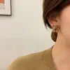 Pendientes de botón de plata s925 al por mayor lindos pendientes de oso con lazo de flocado pendientes simples pendientes de felpa de otoño e invierno