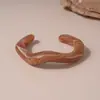 Pulseira Irregular Cor de Café em Resina Transfronteiriça Europeia e Americana para Mulheres, Estilo Retrô, Pulseira Única e Exagerada, Joias de Luxo Leve e de Alta Qualidade