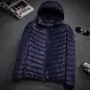 Nueva Chaqueta Ligera de Algodón con Relleno de Algodón con Capucha para Hombre Corta Ajustada Delgada Casual Tallas Grandes Ligera Holgada para Hombre