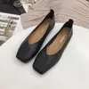 Sapatos baixos de bico quadrado estilo coreano, versáteis para mulheres, estilo Harajuku, estilo estudante, sapatos de calçar fácil, corte baixo, sapatos casuais, nova coleção primavera/outono 2026