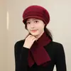 Gorro tejido de punto cálido de nuevo estilo para mujeres de mediana edad y ancianas, otoño e invierno, gorra de pico de pato para mamá, gorro a prueba de frío con forro polar para abuela