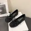 Zapatos planos únicos con lazo para mujer, versátiles zapatos casuales de lunares sin cordones, nuevo estilo 2026, punta fina, zapatos planos