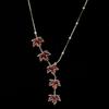 Corrente de Suéter Folha de Bordo Vermelha Tremulante Corrente de Clavícula Zircônia de Cristal Colar de Folha de Bordo Vermelha Exquisite Moda Estilo Leve de Luxo