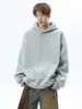 Sudadera con capucha gris estilo americano transfronteriza para hombre, una prenda exterior casual de peso pesado para otoño, con diseño sin bolsillos ni cordones, y corte holgado.