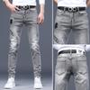 Calça Jeans Branca Rasgada com Patches de Alta Qualidade para Homens com Estampa de Strass e Bordado, Corte Slim, Calça Longa Tendência para Outono