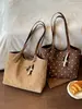 Bolso tote grande de mujer con estampado de lunares de moda estilo coreano, nuevo diseño 2026, elegante para el trabajo, de hombro y de mano