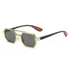 Gafas de sol Retro Ins Europeas y Americanas con Doble Puente, Montura Cuadrada Estrecha para Hombres y Mujeres, Estilo Callejero Hip-Hop Fiesta Protección Solar Exterior