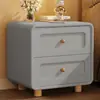 Mesa de cabeceira estilo francês, madeira maciça, branca, para uso doméstico no quarto, novo modelo 2026, de alta qualidade, luxo leve, pequena mesa de cabeceira estilo creme
