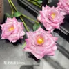 Flor artificial rosa flor de boda diseño de sala de bodas guía de flores para el camino flor interior flor de seda flor artificial exhibición en jarrón fila de flores