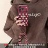 Pulsera Emperatriz de Lunares Compatible con Funda para Teléfono iPhone 17 Pro Max 18 Textura de Cuero iPhone 16 Silicona 15 Estilo Coreano 14