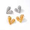 Conjunto de Collar y Pendientes en Forma de Corazón Estilo Europeo y Americano, Acero de Titanio Chapado en Oro, Lujo Ligero, Versátil Cadena para Clavícula de Moda de Gama Alta