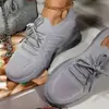 Comércio exterior transfronteiriço plus size lace-up casual fly-woven malha respirável correndo sapatos femininos Moda europeia e americana sapatos baixos de tecido mosca para mulheres