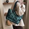 Conjunto da Moda Versátil de Grande Capacidade Acolchoado em Algodão Bolsa Tote Portátil Estilo Coreano Simples para o Dia a Dia Bolsa de Ombro/Axila