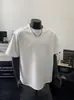 Camiseta Masculina de Manga Curta com Ombreiras Pesadas American High Street com Design Metálico, Top de Gola Redonda, Camiseta Básica, Tendência de Casal de Nicho