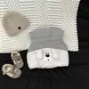 Chaleco de Algodón de Invierno para Niños Estilo Nuevo Guapo Bebé Acolchado Engrosado Chaleco Exterior de Moda para Bebé Chaleco Cálido