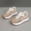 [Personalizado] J6109 Zapatos Blancos Transpirables Nuevos 2025 Primavera y Otoño Casual Suela Delgada Resistentes al Desgaste y para Aumentar la Altura Versión Coreana