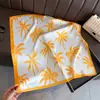 Pañuelo Estampado Refrescante de Seda Sintética para Primavera y Verano, Chal de Alta Gama, Pañuelo para el Cuello con Protección Solar, Pañuelo Cuadrado Pequeño, Pañuelo para la Cabeza, Bufanda para Mujer