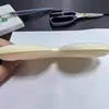 Máscara de ojos de seda sintética 3D relleno de esponja almohadilla de esponja prensado en caliente máscara de ojos para dormir modelado fabricantes 3d