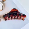 Novo Estilo Presilha de Cabelo Elegante de Osso de Dragão em PC para Mulheres, Presilha de Garra Simples e de Alta Qualidade para Penteados Presos na Parte de Trás da Cabeça, Acessório de Cabelo Tipo Presilha de Tubarão