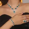 Conjunto de Três Peças para Fornecimento Transfronteiriço, Conjunto de Colar para Noiva Mais Vendido na Europa e América, Cadeia Versátil para Clavícula em Cristal Verde com Brincos e Pingente