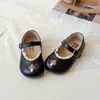 Zapatos para Niña Zapatos de Princesa Niña Pequeña Suela Blanda Dibujos Animados Encaje Zapatos Pequeños de Cuero 2026 Nuevo Estilo Zapatos Individuales para Niña Primavera y Otoño