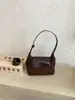 Bolso de Axila Retro Simple de Gama Alta Bolso Cruzado de Hombro Versátil Casual de Nicho Bolso de Mano para Viajes de Negocios Bolso de Mujer