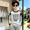 Camiseta Manga Longa Color Block 100% Algodão para Meninos Primavera e Outono Camada Base Novo Estilo Bonito Versátil Estampa Manga Raglan Top Tendência