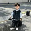 Traje de Primavera y Otoño para Niños 2026 Nuevo Estilo Elegante Coreano Casual Chaleco de Mezclilla Camisa Manga Larga Conjunto de Tres Piezas Moderno