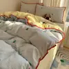 Estilo Ins Juego de Cuatro Piezas de Algodón Puro para Primavera y Verano Todas las Estaciones Funda de Edredón de Algodón con Estampado de Nubes Sábana Funda de Edredón Juego de Tres Piezas para Dormitorio de Estudiante